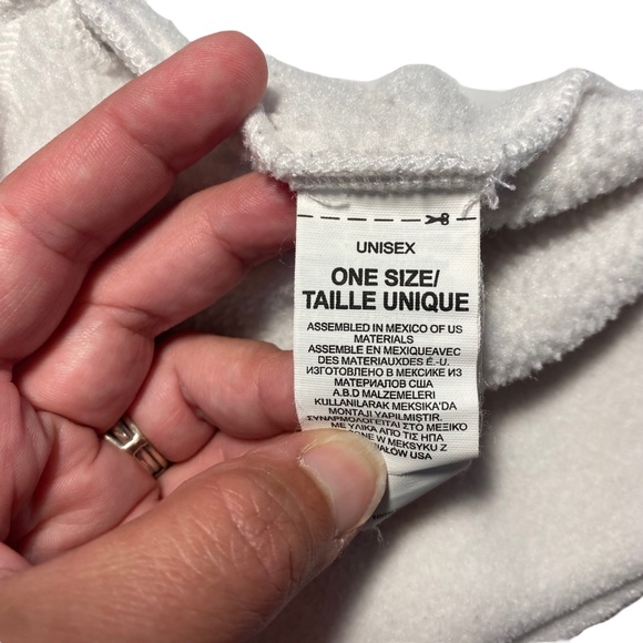 The North Face Unisex Winter Beanie / Winter Hat in Off White / Ivory / One Size - Picture 4 of 5